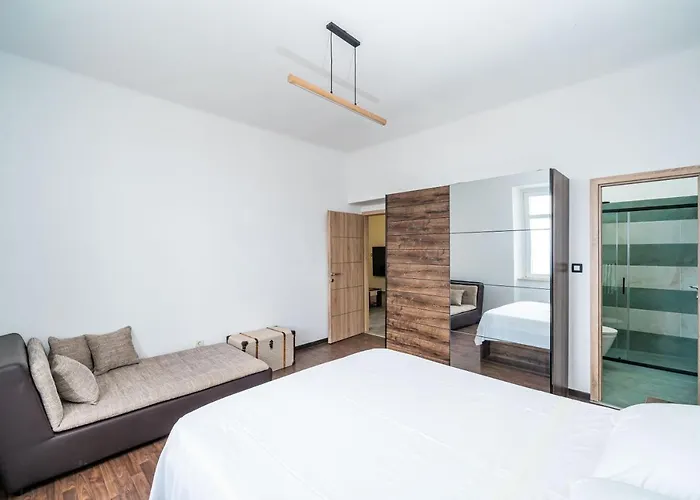 Duxperience شقة *